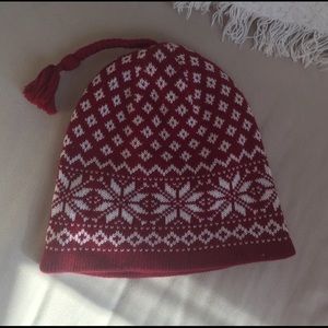 Tuque rouge et blanche ☃️